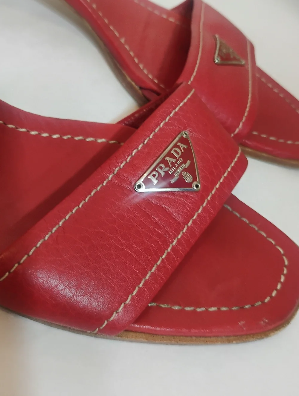 PRADA Iconic Logo Triangle Logo Heeled Red Leather PhoSexy Leather Size 38 Y2K - Picture 3 of 15